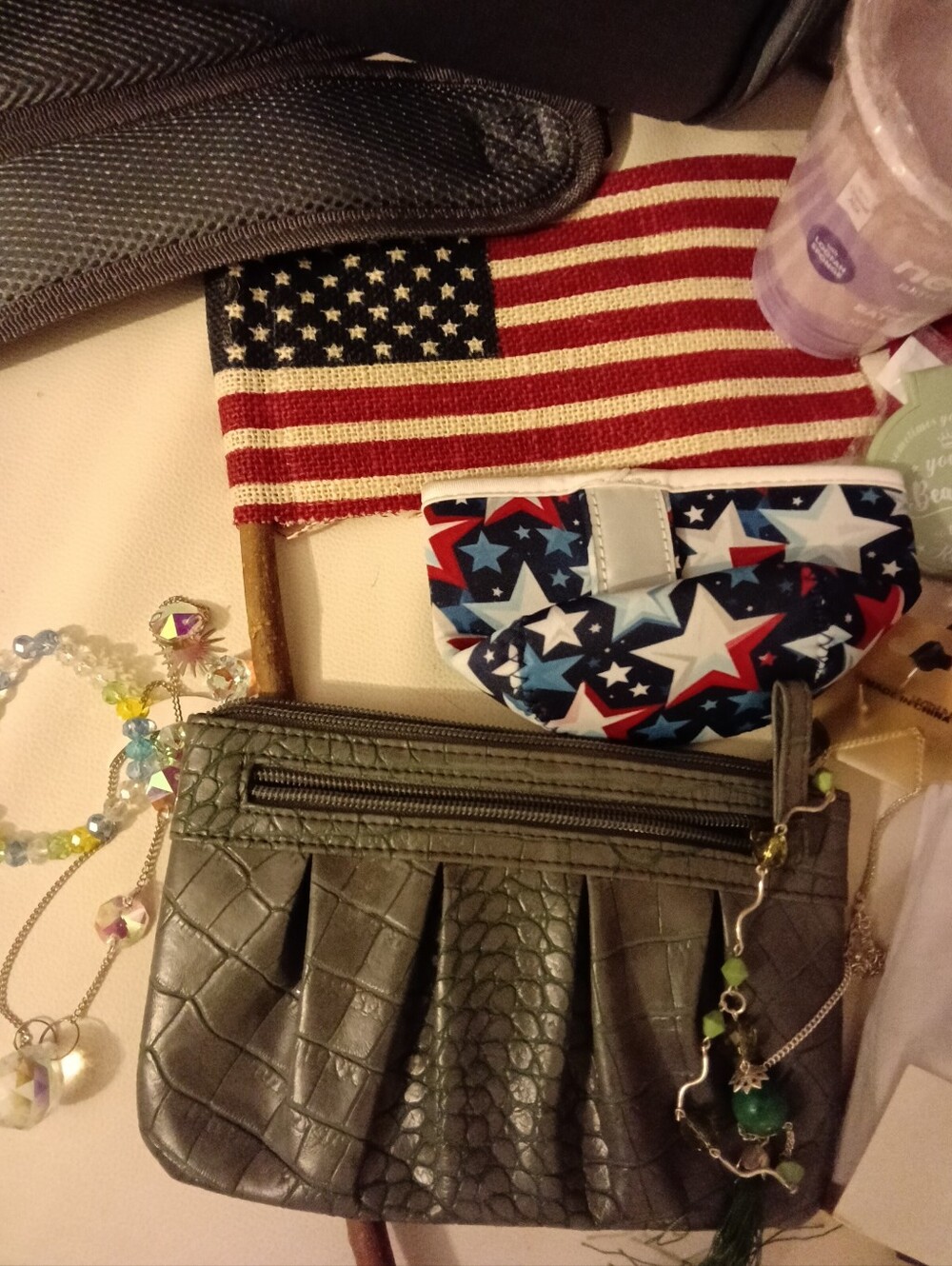 Duffle , Coach, NWT, NWOT HPurses & More RESELLER'S BUNDLE - Picture 6 of 15